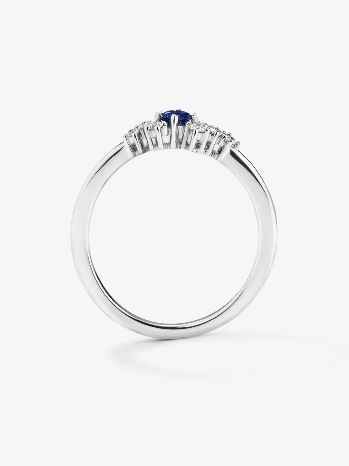 Anillo de oro blanco de 18K con zafiro y diamantes - Image 3