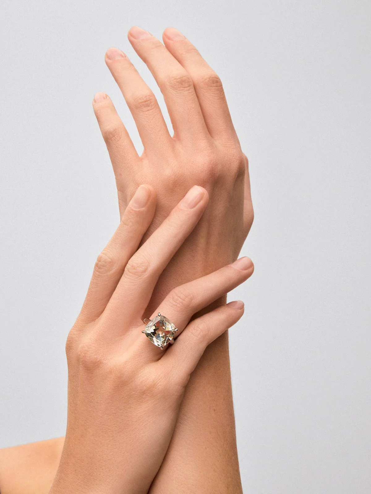 Anillo de plata 925 con amatista verde en talla cushion de 11,91 cts - Image 4