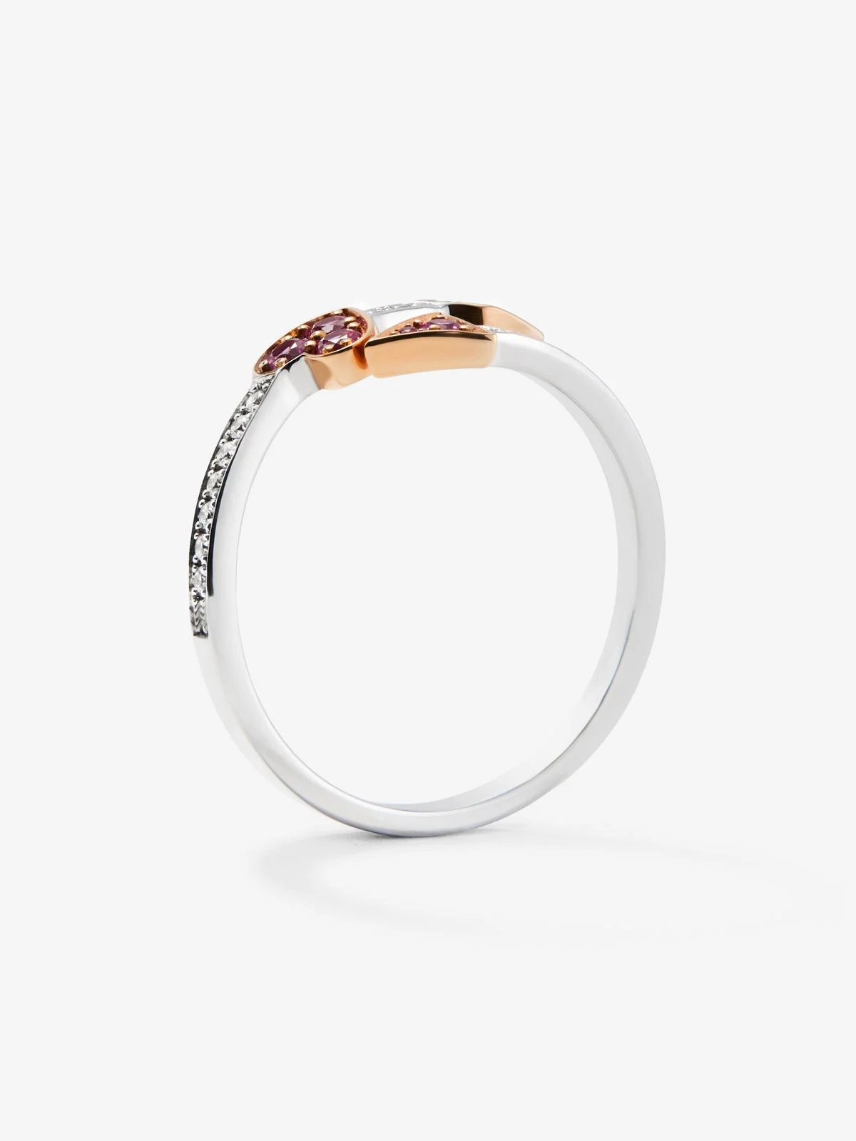 Anillo tú y yo de oro blanco y rosa de 18K con corazón y flecha, diamantes blancos y zafiros rosas - Image 5